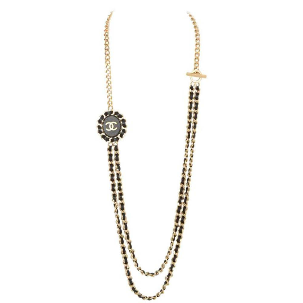 Chanel medallion leather interlaced chain necklace